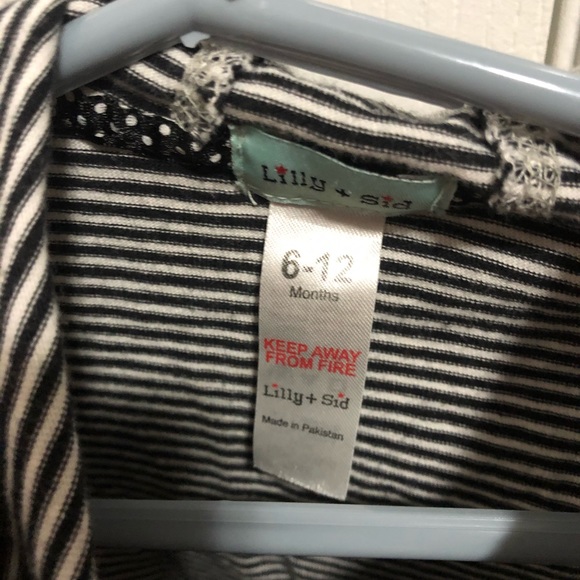 Lilly + Sid bodysuit with hood size 6-12 months - Picture 4 of 6